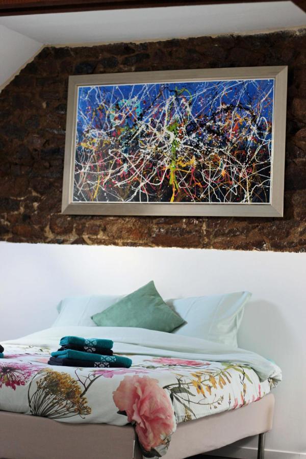 Bnb Maison D'Art Breakfast In The Art Gallery 플루바즐라넥 외부 사진